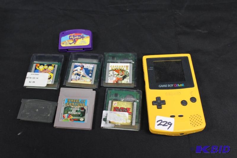 lot 229 image: Game Boy Color and Games ...
