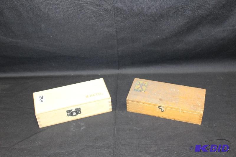 lot 254 image: Pair of X-Acto&nbspKnife Kits ...