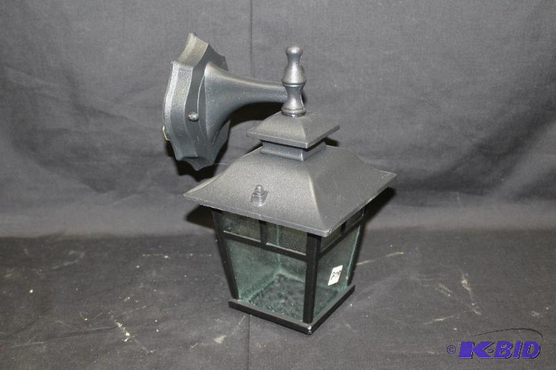 lot 279 image: Outdoor Wall Sconce Light Fixture...