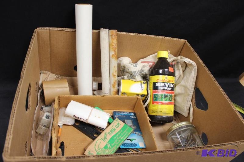 lot 281 image: Box of Things, Assorted ...