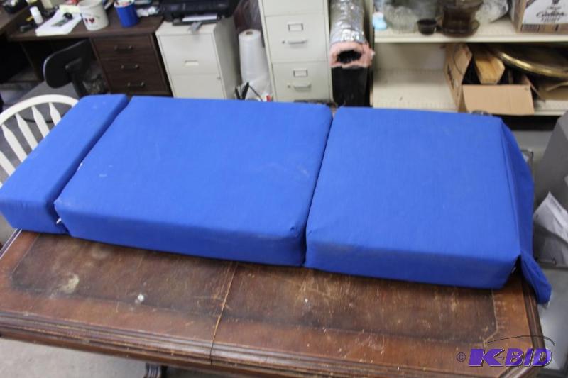 lot 348 image: Lounger ...