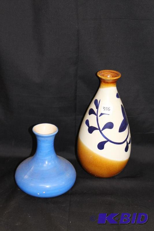 lot 356 image: Vases ...