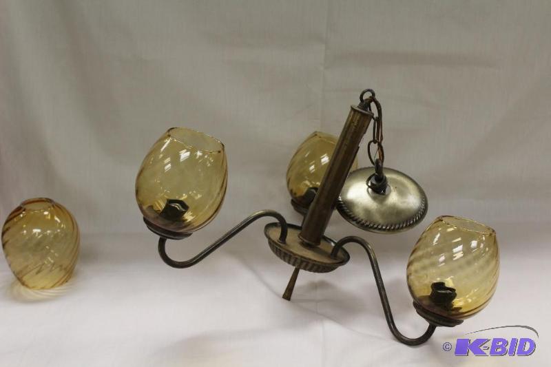lot 36 image: Vintage Chandelier, Glass Globes with a spare...