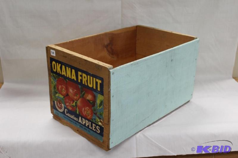 lot 38 image: Vintage Fruit Crate ...