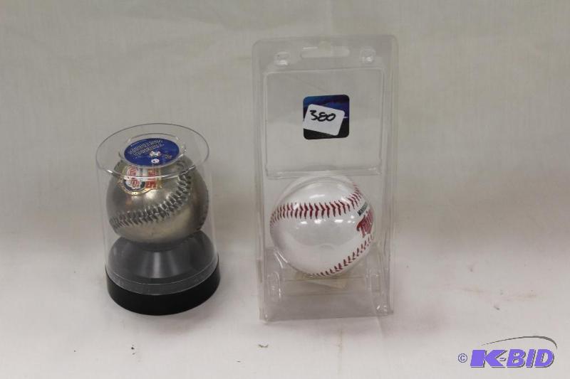 lot 380 image: Twins Baseballs ...
