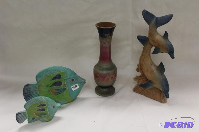 lot 381 image: Hand Carved Wood Figurines ...