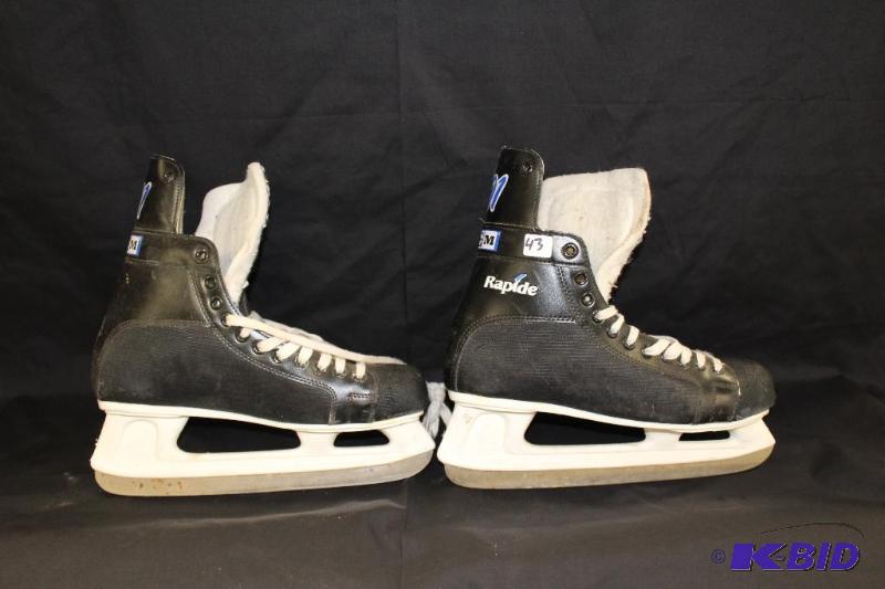 lot 43 image: CCM Rapide 101 Hockey Skates, size 12 Mens&n...