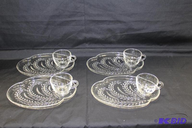 lot 52 image: Vintage Luncheon Set, Very Nice cut glass pat...