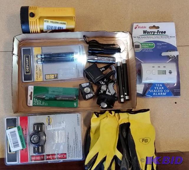 lot 21 image: Large lot of Head Lamps  Led Flashlights  gloves  Kidde CO alarm