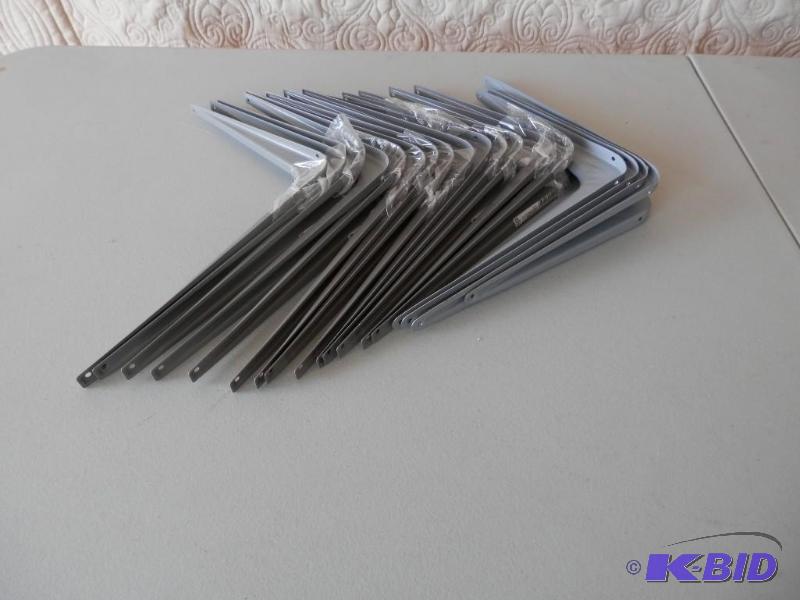 set of L brackets