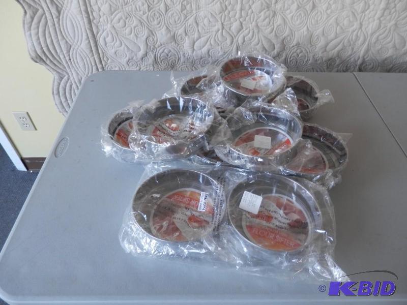 lot of 10 new flour sifters