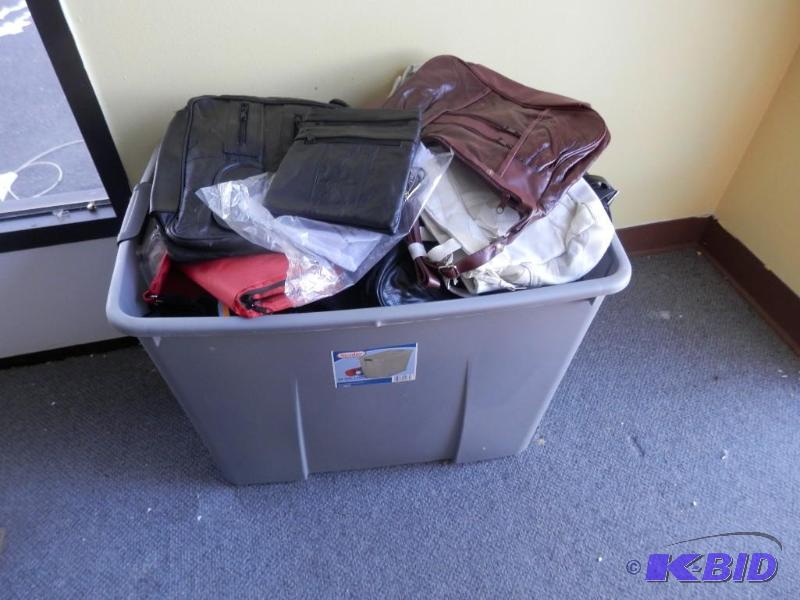 lot of purses