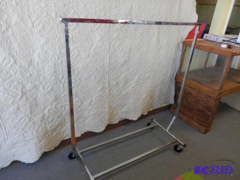 clothes rack
