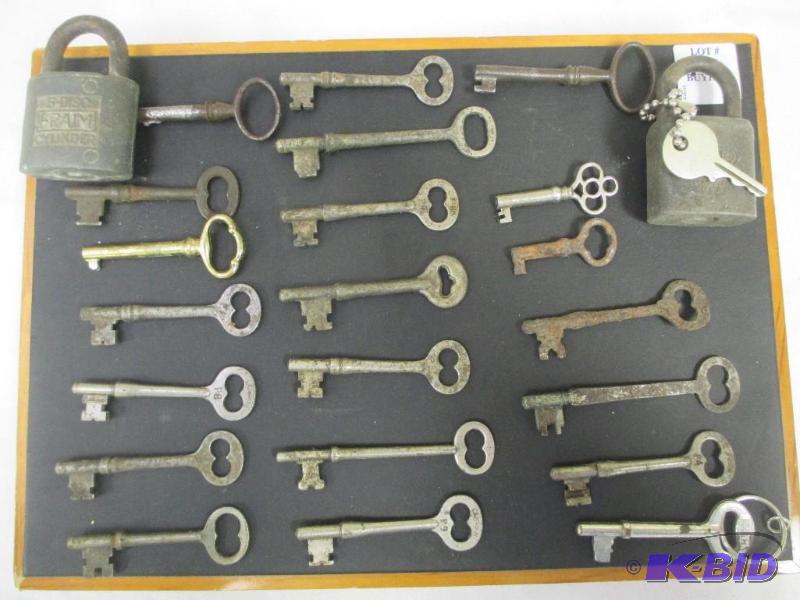 lot of vintage keys and locks