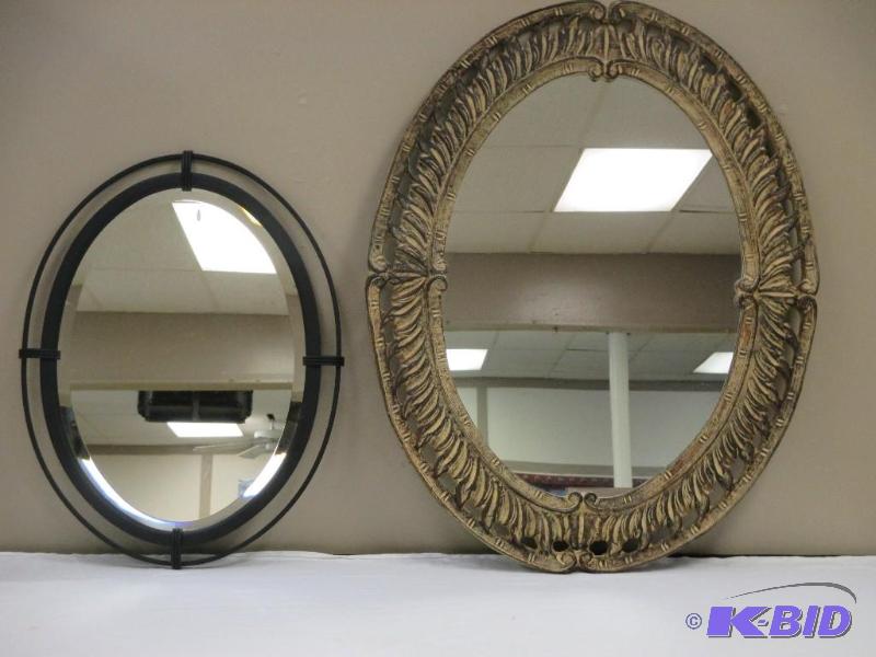 Lot of two oval Mirrors