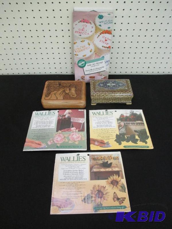 Wallies, Trinket Boxes & Wiltons Cake Decorating