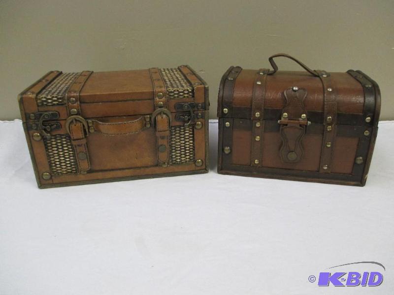 2 Old World Style Cases