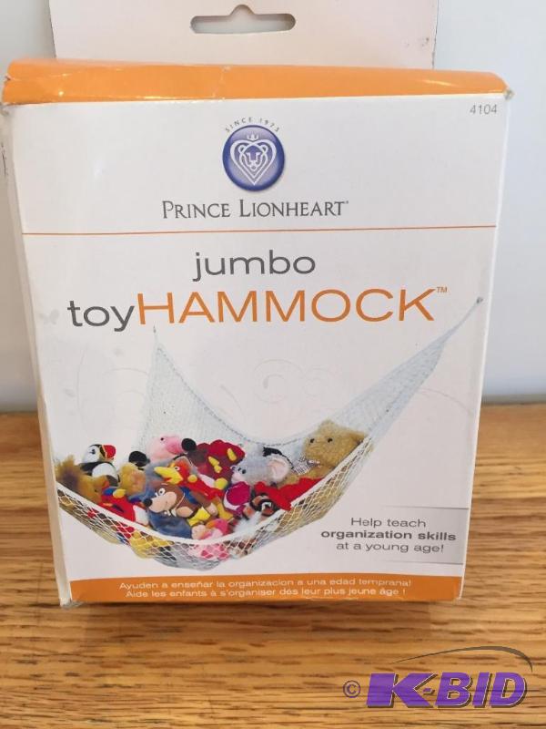 lot 23 image: Toy Hammock