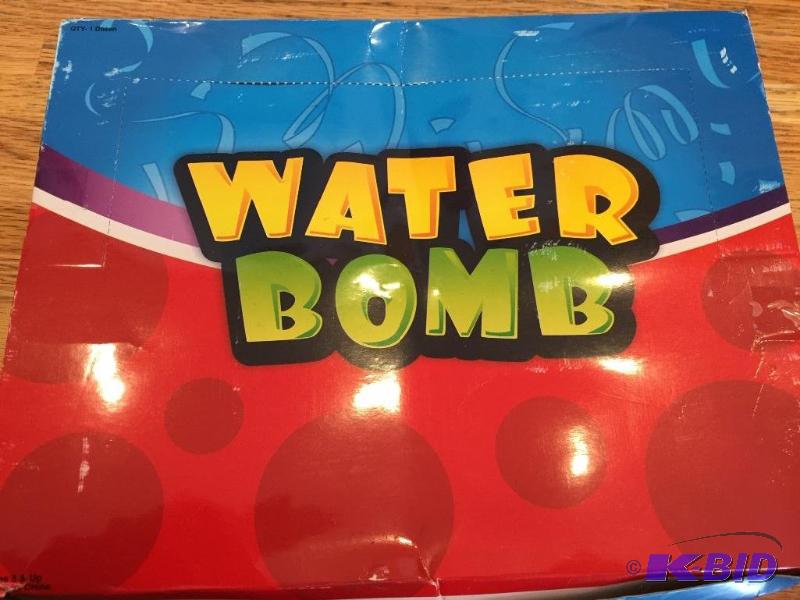 lot 26 image: Water Bomb