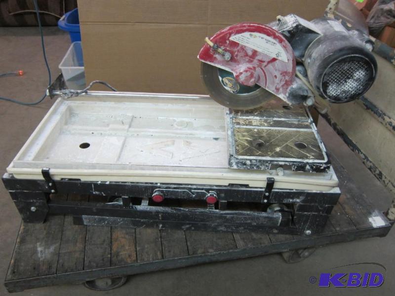 10 Wet TileBrick Saw with Folding Stand