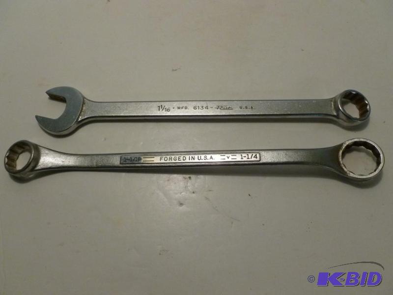 lot 130 image: Lot of two large wrenches, Craftsman and Flee...