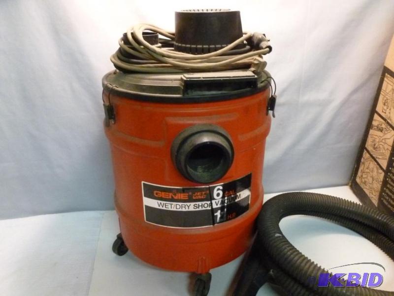 Genie 1.1 h.p 6 gallon wet dry vac, tested an... Manannah 144 Lenox
