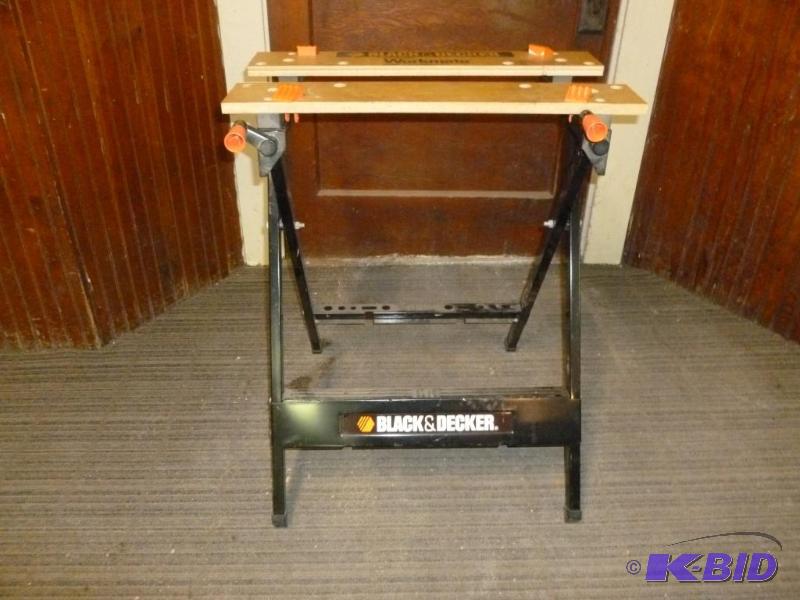 lot 141 image: Black & Decker Workmate Table....