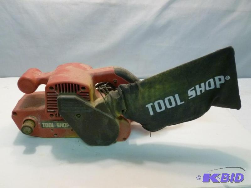 lot 158 image: Tool Shop 3" x 21" belt sander with...