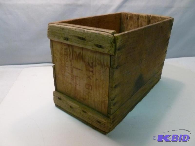 lot 169 image: Vintage Adamsion Flat Glass wooden crate that...