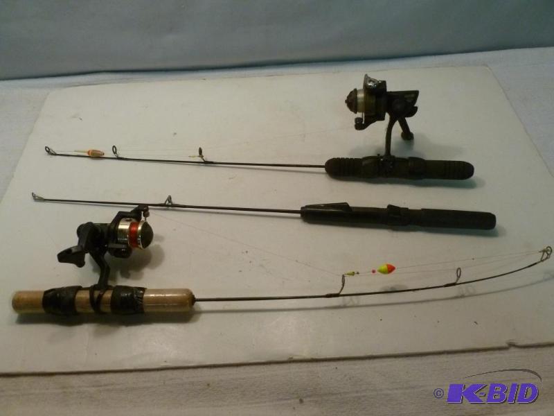lot 171 image: Lot of three good fishing jiggle sticks, two ...
