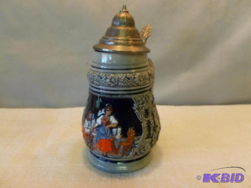 lot 189 image: Large Thewalt&nbspbeer stein with lid that m...