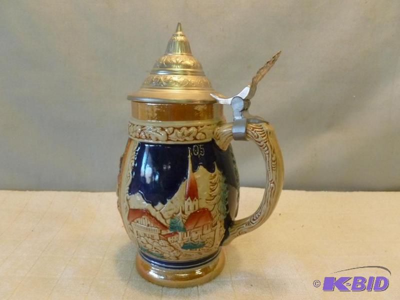 lot 192 image: Large Goebel&nbspbeer stein with lid that me...