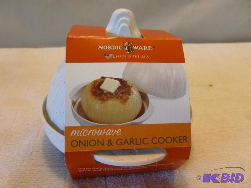 lot 197 image: Nordic Ware microwave onion and garlic cooker...