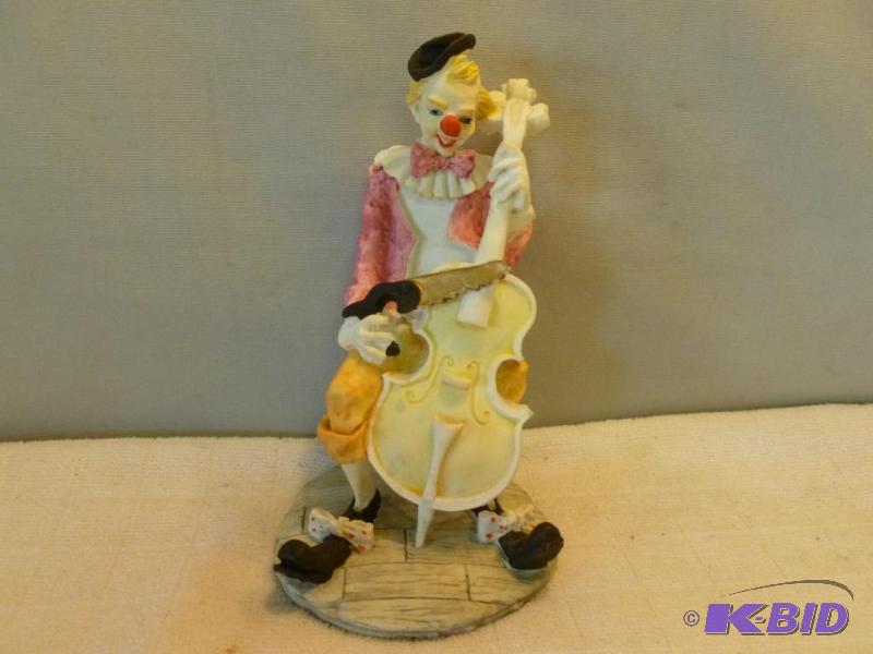 lot 232 image: Large Arnart Imports porcelain clown figurine...