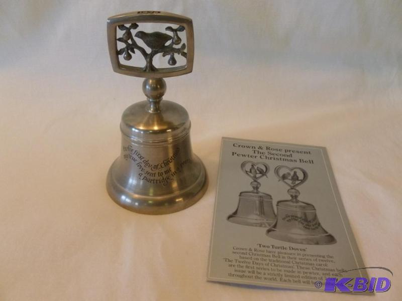 lot 252 image: Beautiful Crown & Rose 1978 limited editi...