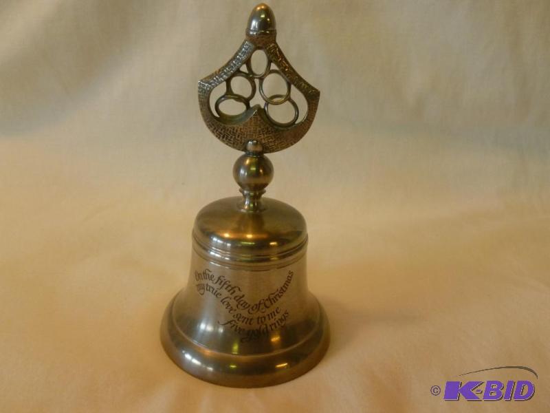 lot 256 image: Beautiful Crown & Rose 1982 limited editi...