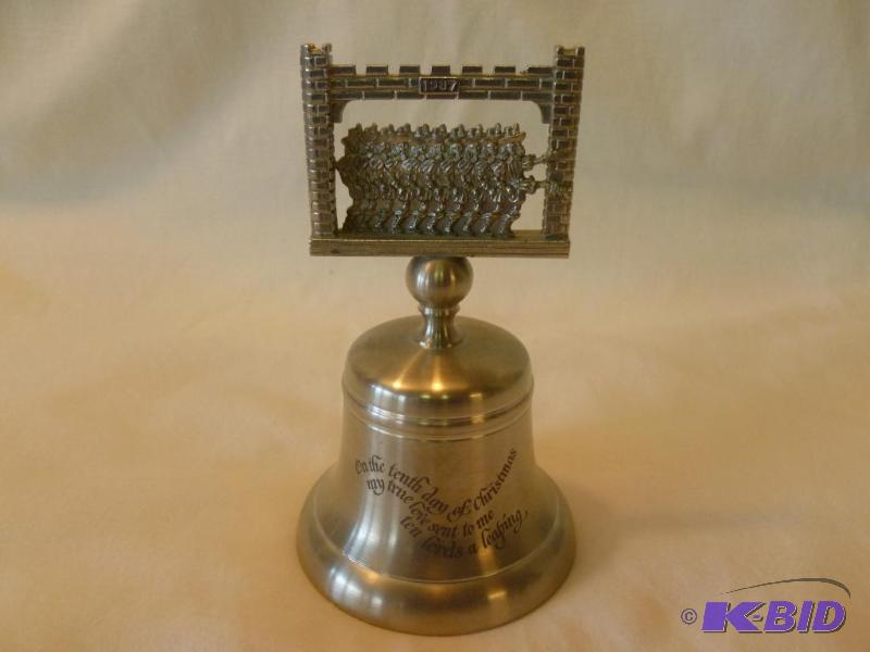 lot 261 image: Beautiful Crown & Rose 1987 limited editi...