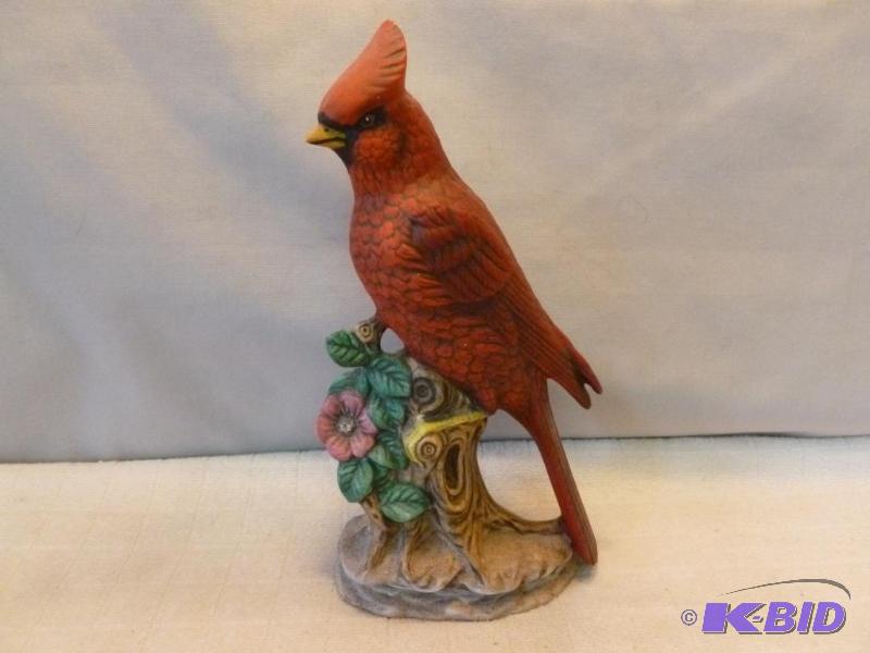 lot 289 image: Beautiful large ceramic cardinal mantle decor...