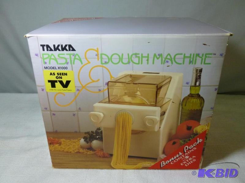 lot 337 image: Takka pasta & dough machine model X1000, ...