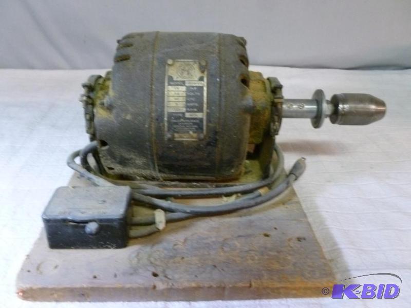lot 346 image: Heavy duty motor mounted drill setup, powered...