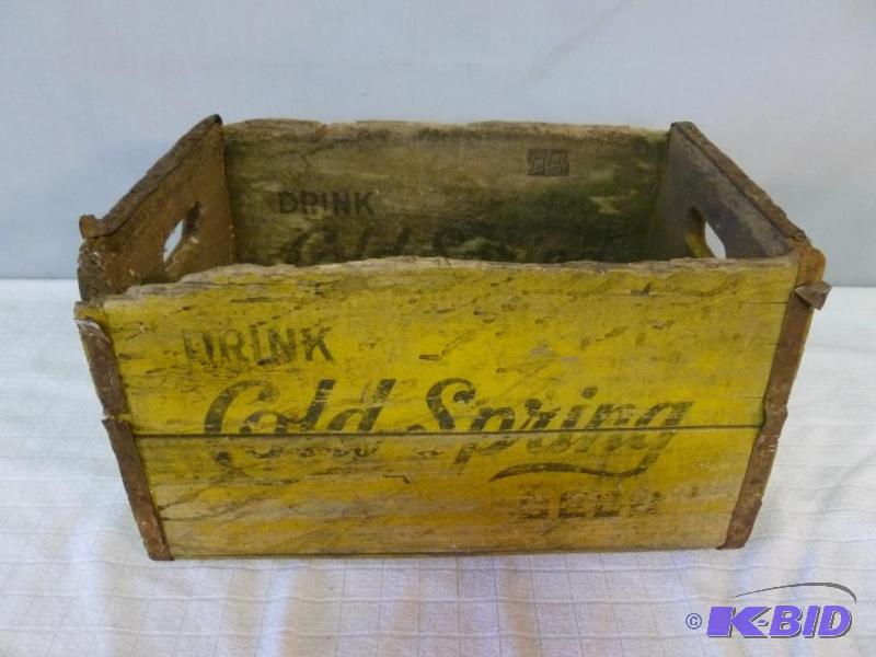 lot 90 image: Vintage Drink Cold Spring wooden beer case th...