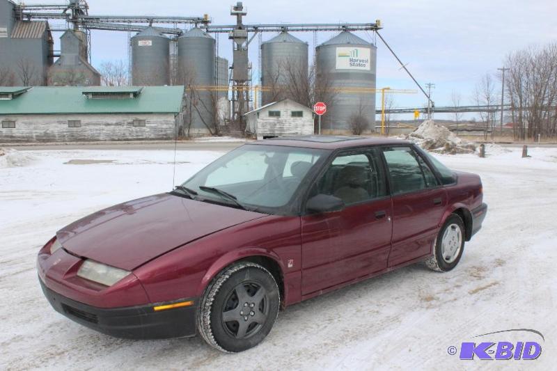 lot 5 image: 1994 Saturn SL1