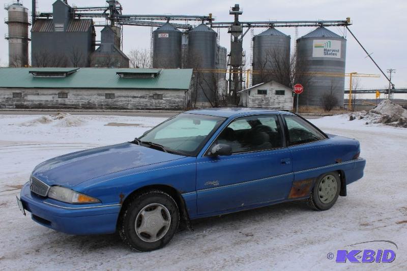 lot 6 image: 1996 Buick Skylark Custom