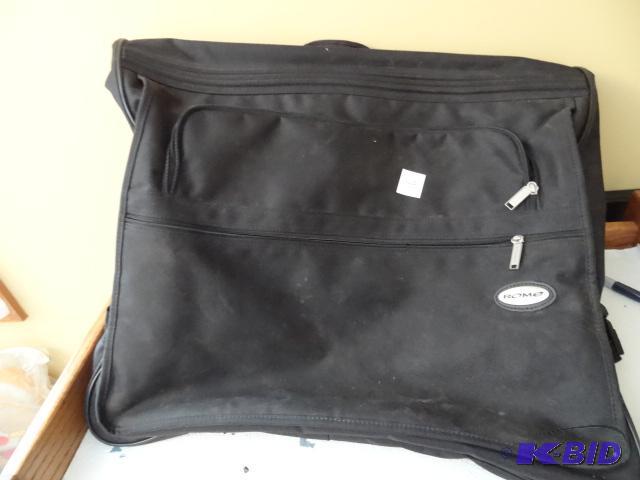 Garment Travel Bag...