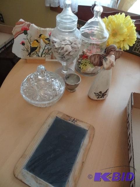 3 Glass Jars. Simple Spirits Angel. Chalk Boa...
