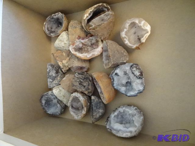 Split Open Geodes...