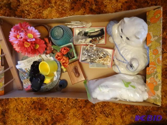 Box of Misc Home Dcor. Misc Jewelry. Southern...