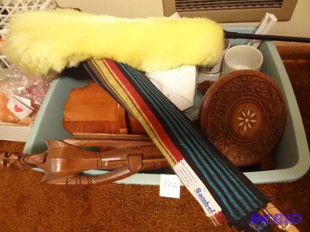 Wood Carving Wood Shelf, Wood Carved Mini Tab...