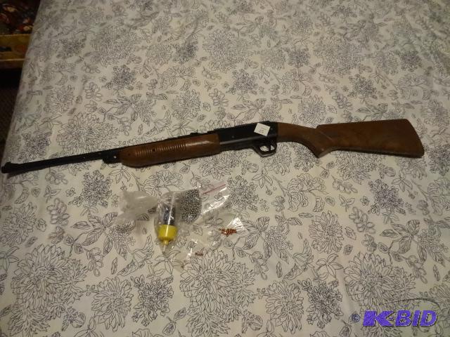 Daisy Air Pump BB Gun...