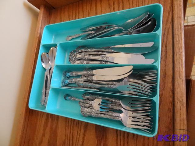 Silverware Set with Storage Tray...
